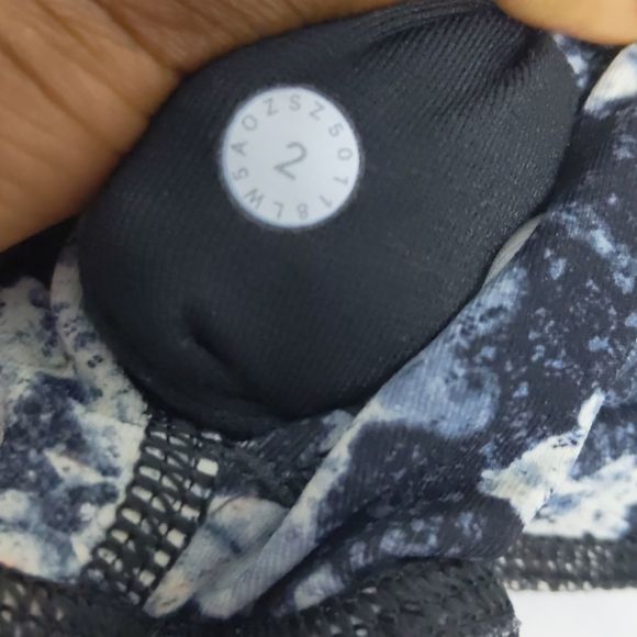 Lululemon Speed Up Spring Bloom Athletica leggings - Picture 6 of 8